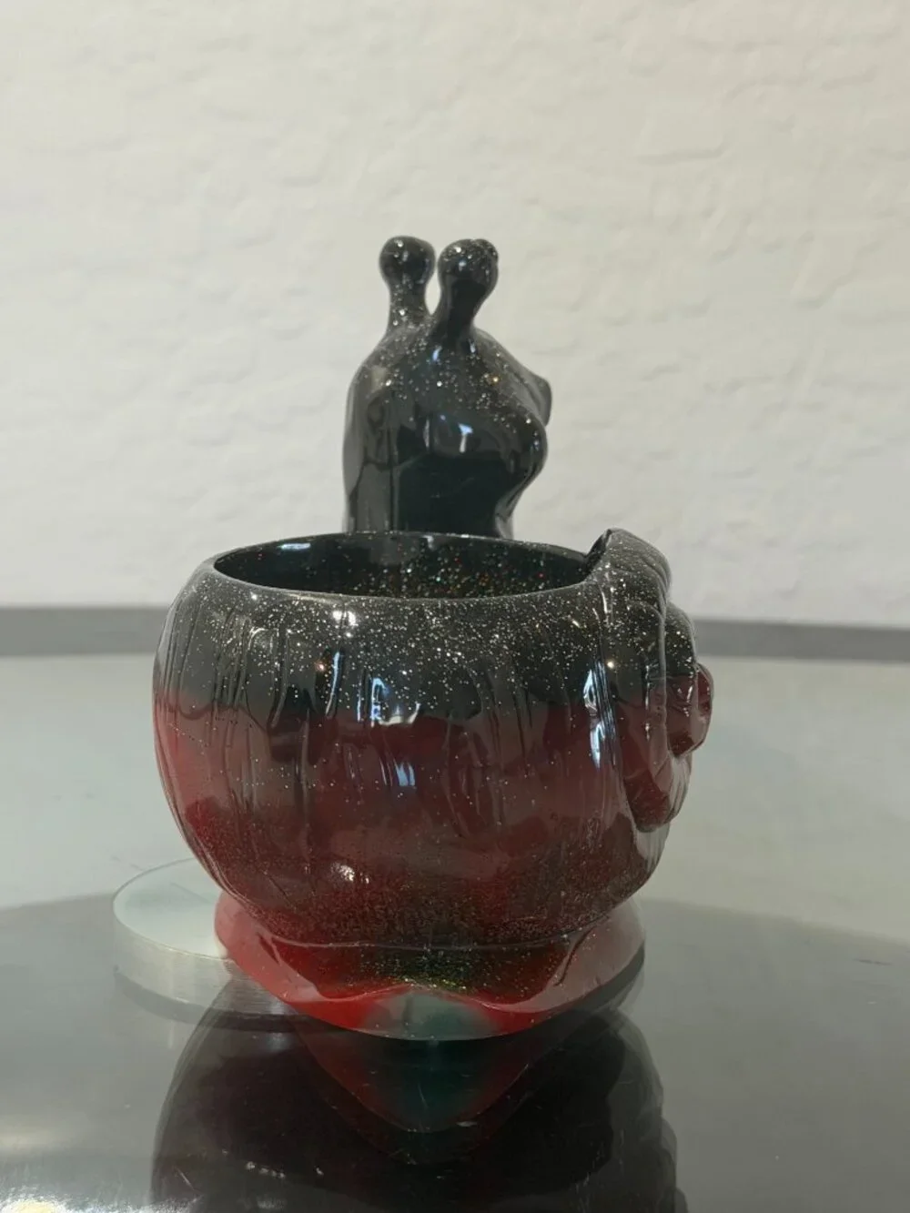 Handmade Epoxy Resin Snail Figurine – Unique Decorative Piece
